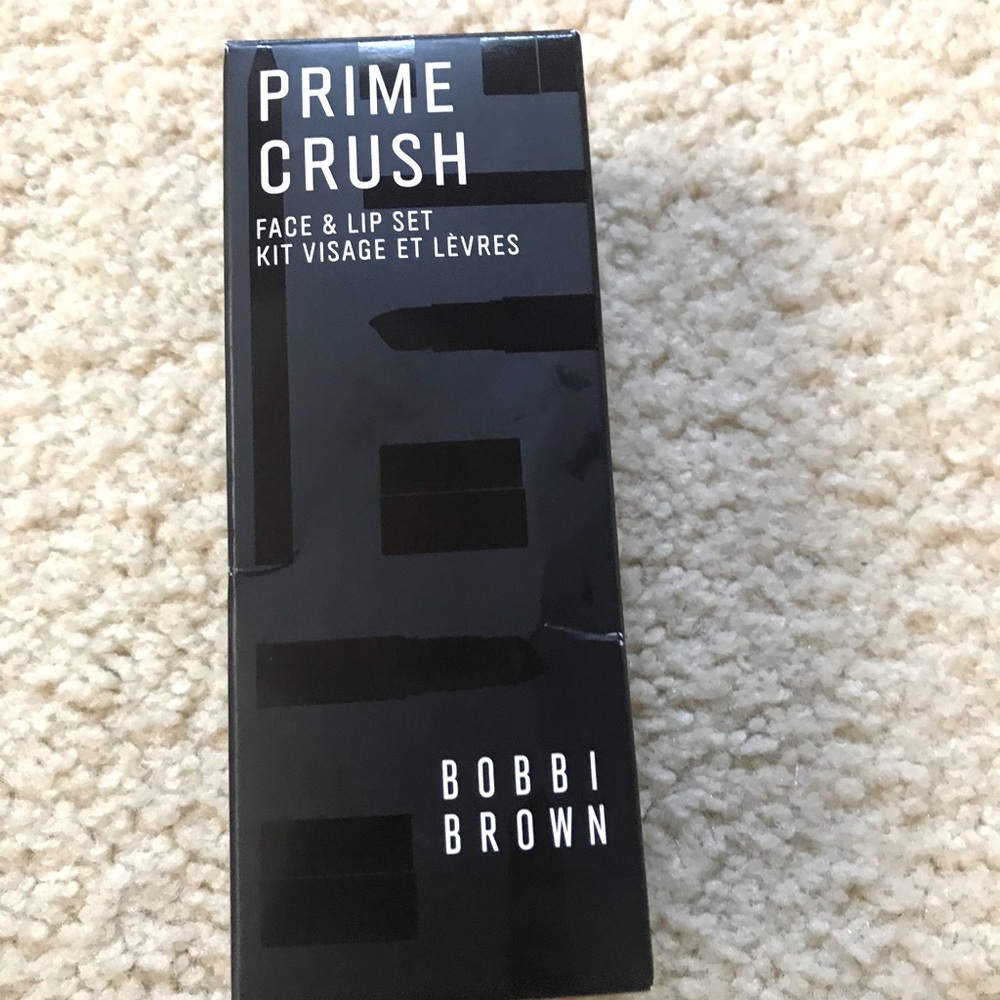 Bobbie Brown prime crush face & Lip Set